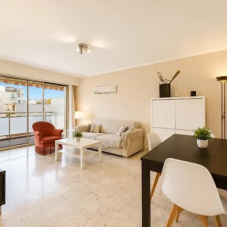 Apartamento Centre Juan Les Pins 2 Terrasses 6 Pers *